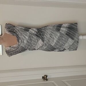 White House Black Market, Size S, Black and White Sleeveless Dress, EUC!